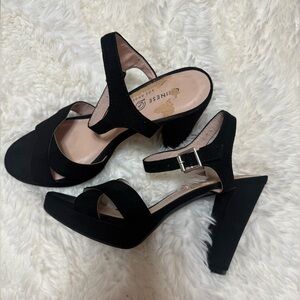 Chinese Laundry Black Platform Sandals